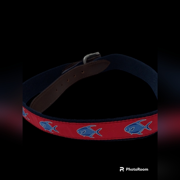 Vineyard Vines by Shep & Ian Pompano Fish Design Men's Belt Size 30 - Picture 8 of 11